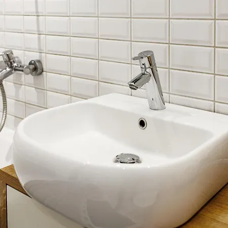 New! 2 Bedroom Free Parking, Child Friendly, Happening Area - Cafes, Markets, Museums, Old Town Close By * Tallinn